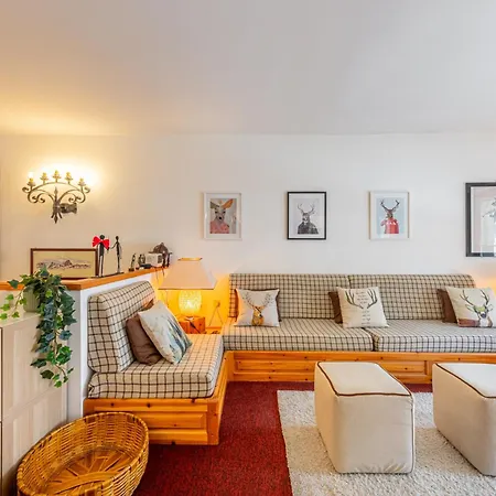 Cervinia Escape With Plateau Rosa View And Garage Apartment